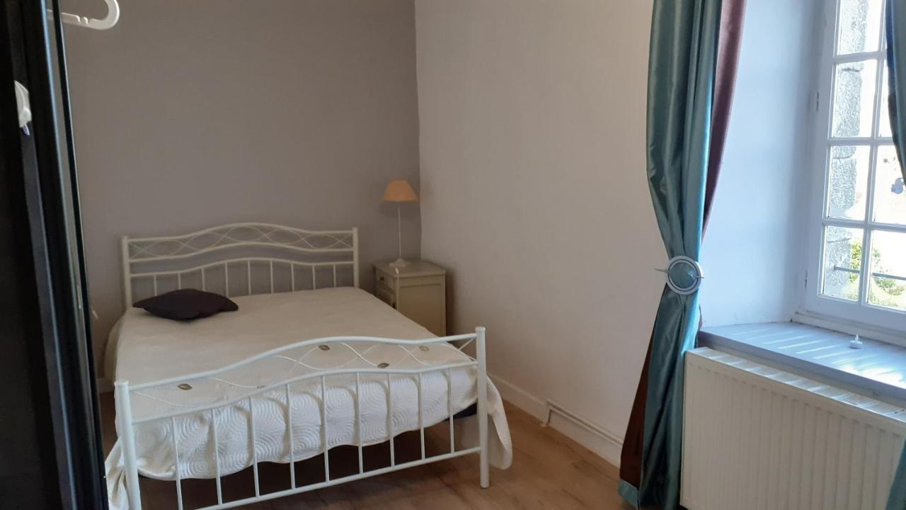 Holiday Home Le Gite De Kerneuil Gommenec'h Ngoại thất bức ảnh